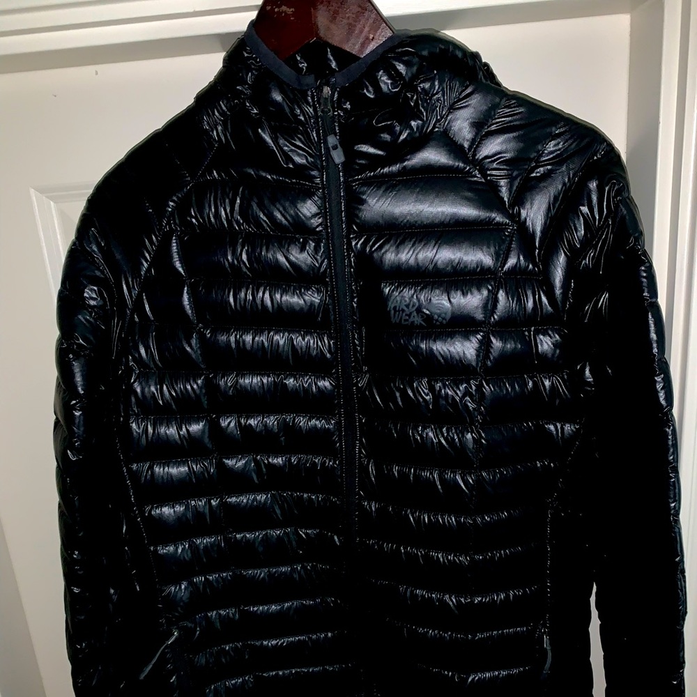 Mountain Hardware Ghost Whisperer down jacket w/hood - Black